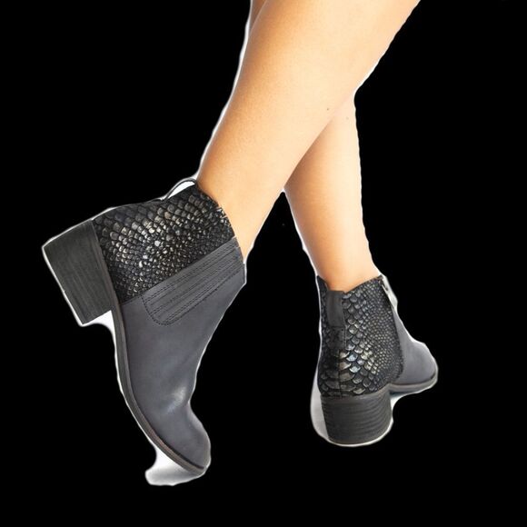 🐢 Salvia Glynda Gray/Taupe Snake Size 40 Euro 9-9.5 US. Like New! - Picture 5 of 16